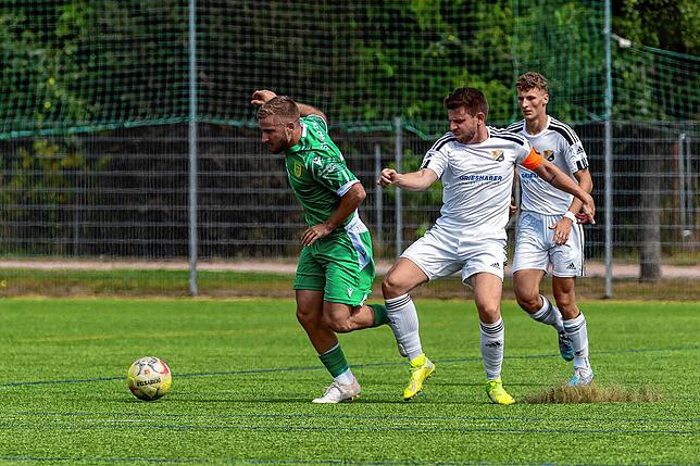 Bild 9: SV Herten kantert die U23 des SV 08 Laufenburg mit 6:1 nieder &ndash; und wir haben Bilder!