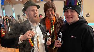 Bild : Rathaussturm in Owingen: Die schönsten Bilder des traditionellen Highlights!