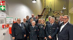 Die geehrten Mitglieder der Feuerwehr VS-Schwenningen: Dietmar Bockje (50 Jahre), Wener Kirchner (50), Melissa Castiello (15), ...