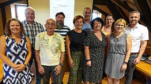 Die geehrten Blutspender (von links): Sina Heisig, Herbert Eckert, Ernst Schindler, Markus Strittmatter, Andrea Schrieder, Dietmar ...