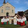 Pfarrer Hans-Jürgen Allgaier (vorn, links) mit dem Leiter der Seelsorgeeinheit Eggingen-Stühlingen Heilig Kreuz, Pfarrer Karl-Michael ...