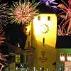 Noch nie zuvor wurde über ein Silvesterfeuerwerks-Verbot so laut diskutiert wie in diesem. Beim Unteren Tor in Waldshut ist der Einsatz ...