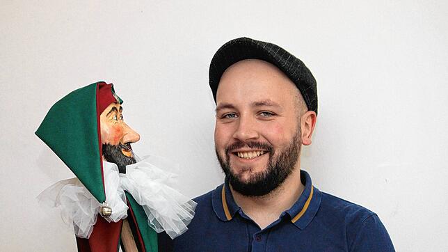 Der Markdorfer Narrenbüttel Kevin Maraun will noch während der Fasnet endlich erstmals im Häs auf die Gass&lsquo;. Das werde ...