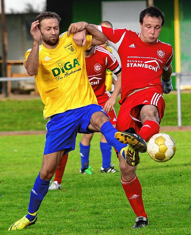 Bild 24: Schnappschüsse aus der Bezirksliga-Saison 2013/2014