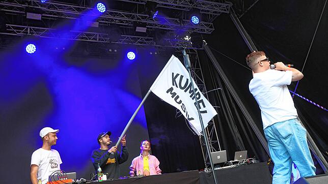 Bild 4: Die besten Bilder vom Bausa-Konzert beim Hohentwiel-Festival Teil 4