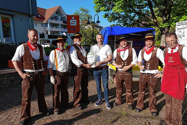 Bild 9: „Gerbler Baumsteller“ feiern Geburtstag