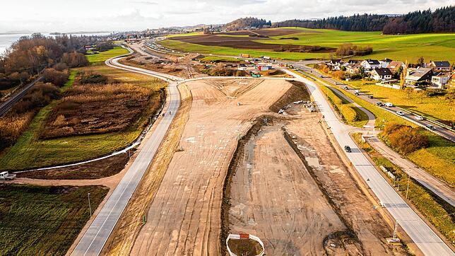 Bei Hegne entsteht einer von drei Tunnels &ndash; ab wann, ist momentan unklar. Die Bauarbeiten beginnen, wenn der Waldsiedlungstunnel ...