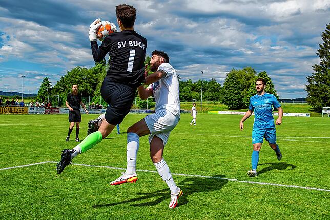 Bild 30: SV Buch düpiert den FC Erzingen und nimmt beim 2:1-Sieg die Punkte mit &ndash; und wir haben Bilder!