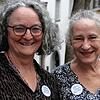 Britta Hering (links) und Christina Herbert-Fischer gehören zu den ersten Aktiven bei der neu gegründeten Konstanzer Gruppe von „Omas ...