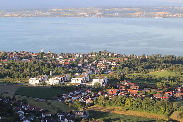 Bild 7: So schön ist Ihre Heimat von oben – Meersburg und Umgebung aus der Luft