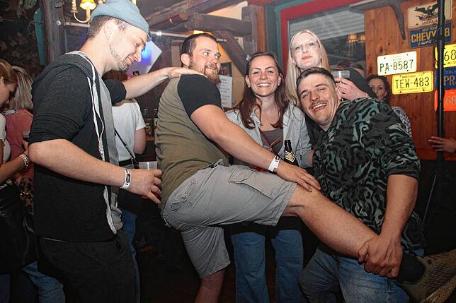 Bild 22: Die schönsten Bilder von „Meßkirch tanzt“: Ein unvergesslicher Partynacht-Moment