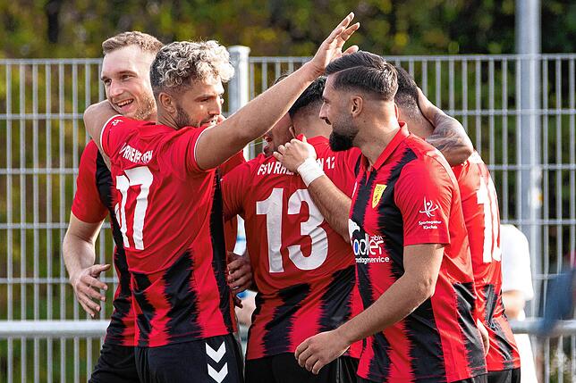 Bild 1: FSV Rheinfelden bezwingt den SV 08 Laufenburg mit 5:2 &ndash; und wir haben Bilder!