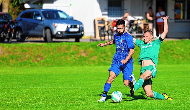 Bild 17: Unsere große Bildergalerie vom Kreisliga-Spitzenspiel zwischen dem SV Riedheim und Italiana Singen