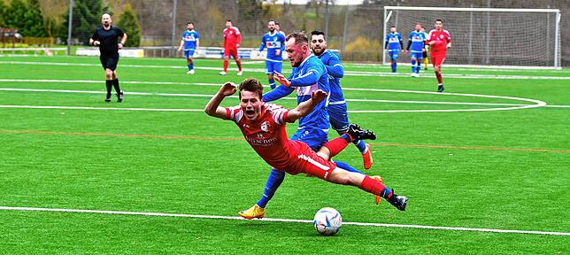 Bild 42: FC Schlüchttal siegt 3:2 gegen den FC Erzingen &ndash; und wir haben Bilder!