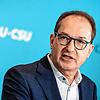 Alexander Dobrindt will die Präsenz der Polizei an den Landesgrenzen verstärken.