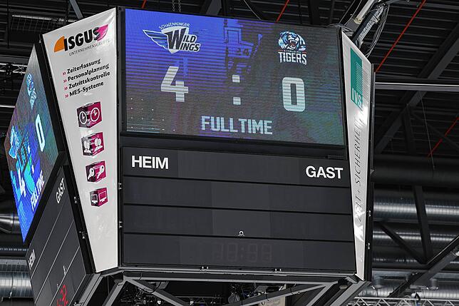 Bild 14: Unsere Bildergalerie vom sechsten Viertelfinalspiel der Wild Wings gegen die Straubing Tigers