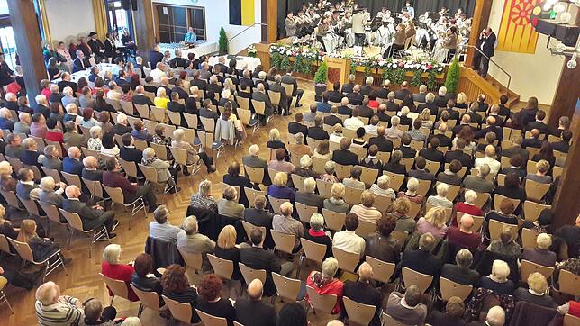 Rund 500 Gäste hatten sich am Samstag zum Neujahrsempfang in der Markdorfer Stadthalle eingefunden.