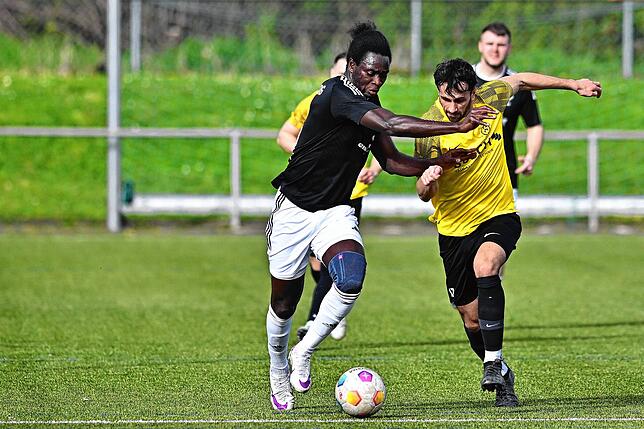 Bild 22: SV 08 Laufenburg unterliegt mit 2:3 beim SC Wyhl &ndash; und wir haben Bilder!