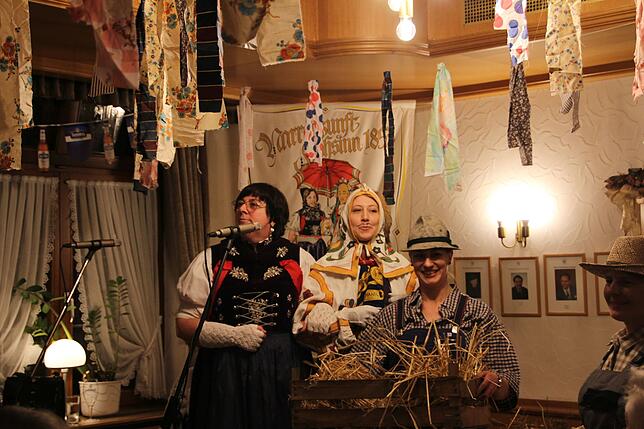 Bild 10: D&lsquo; Eschinger Fasnet goht los: Beste Stimmung bei der Finanzsitzung