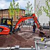 Mit Hochdruck wird an der Fertigstellung des Marktplatzes gearbeitet. Am Samstag findet die große Eröffung statt. Bis dahin sollen die ...