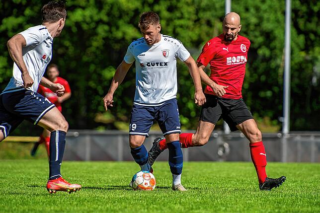 Bild 35: FC Schlüchttal gewinnt beim FC 08 Bad Säckingen mit 4:2 &ndash; und wir haben Bilder!