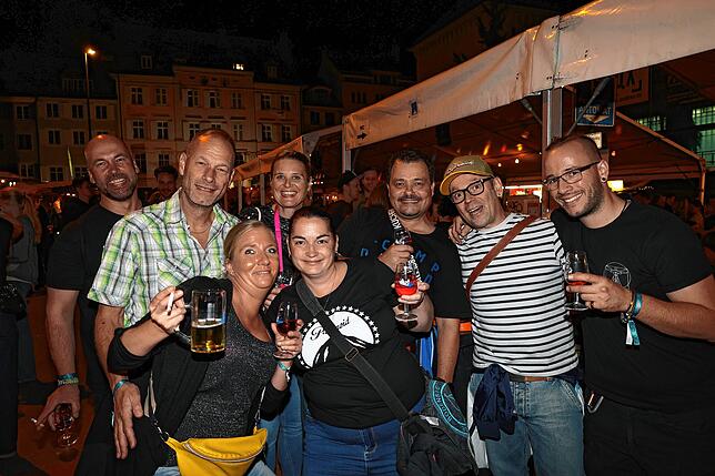 Bild 31: Sonne, Wein und gute Laune - hier gibt es die schönsten Fotos vom Weinfest 2025