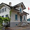 Toplage: Das ehemalige Zollhaus in Mammern hat Seesicht.