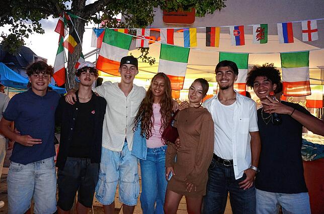 Bild 16: In acht Stunden um die Welt beim Event „Nacht der Kulturen“ in Lauchringen