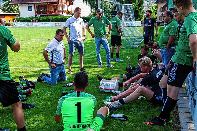 Bild 7: SV Waldhaus schafft den Ausgleich zum 1:1 beim FC Geißlingen &ndash; und wir haben Bilder!