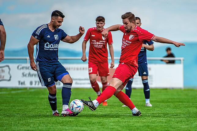 Bild 35: FC Schlüchttal gewinnt Spitzenspiel gegen SV Blau-Weiß Murg mit 2:1 &ndash; und wir haben Bilder!