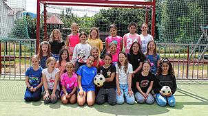 Die Erst- bis Viertklässlerinnen der Grundschule Orsingen-Nenzingen hatten viel Spaß mit dem Mädchenmobil des Südbadischen ...