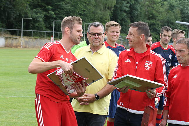 Bild 26: Sieg des FC Schlüchttal bei der Spvgg. Wutöschingen ist nur noch für die Galerie &ndash; aber wir haben die Bilder!
