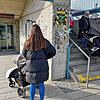 Wie geht es hier weiter? Das fragen sich Eltern mit Kinderwagen oder Rollstuhlfahrer immer dann, wenn einer der Aufzüge an der Brücke ...