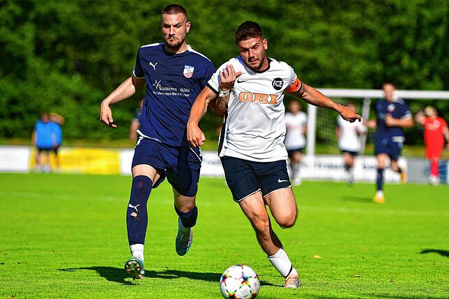 Bild 21: VfB Waldshut siegt 2:1 beim FC Emmendingen und steigt in die Landesliga auf &ndash; wir haben Bilder!