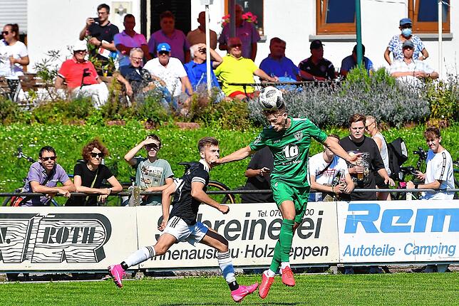 Bild 24: Abschlussschwacher SV 08 Laufenburg muss sich mit Punkt beim FC Freiburg-St. Georgen begnügen &ndash; und wir haben Bilder!