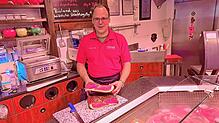 Die Bioland-Metzgerei Mülhaupt ist, laut eigenen Angaben, in weitem Umfeld der einzige zertifizierte Schwarzwälder Schinken-Produzent ...