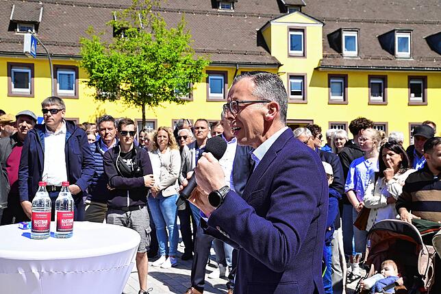 Bild 31: Tausende feiern St. Georgens neue Stadtmitte
