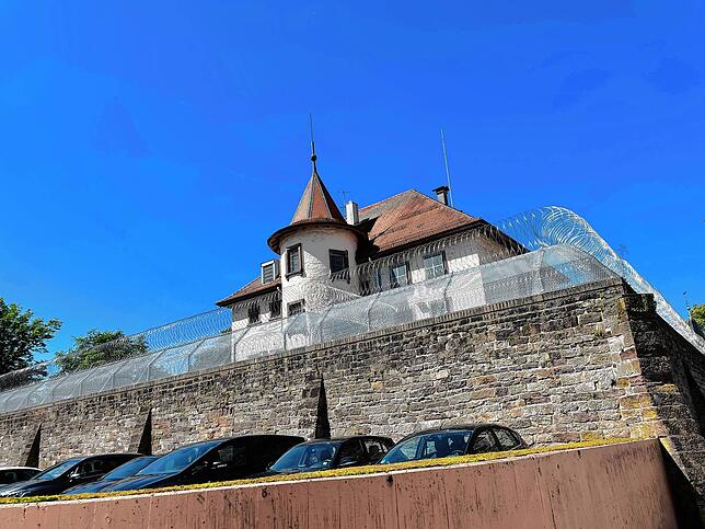 Das Villinger Gefängnis befindet sich im Romäusring 22. Das Gebäude ist mehr als 150 Jahre alt &ndash; und zwar sowohl außen, als auch ...