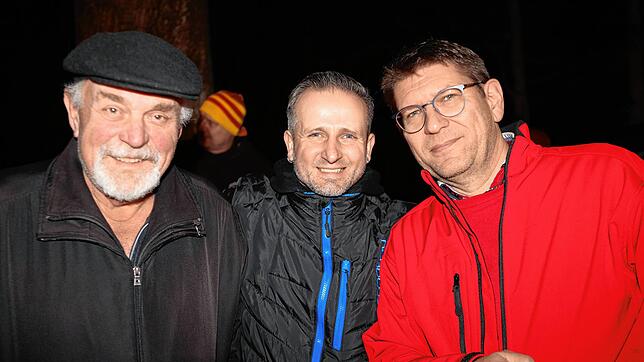 Bild 7: Konstanzer Fasnacht: Bilder vom Fackelumzug durch den Uniwald