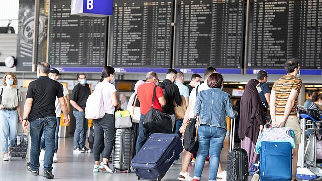 Beim Travel Safety Index 2023 wurden die 50 beliebtesten Reiseziele genauer unter die Lupe genommen.