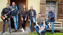 Bei der Clubhausparty des MC Berau spielt die Berauer Liveband Silverman‘s Friends mit Patrick Isele, Thomas Bücklers, Anika Isele, Uwe ...
