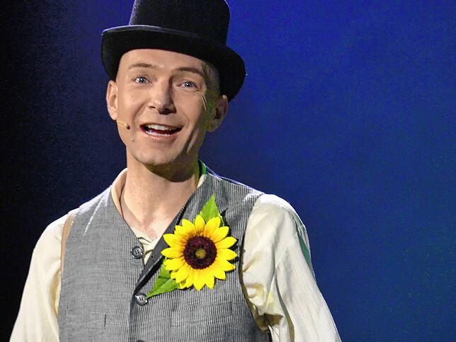 Bild 31: Musical-Karussell feiert Premiere: Das sind die Bilder (I)