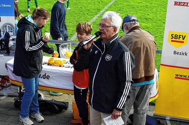 Bild 15: SV Deggenhausertal schlägt TSV Aach-Linz 3:0. Wir waren mit der Kamera dabei!