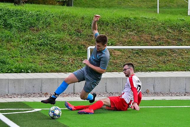 Bild 12: SV Jestetten besiegt den FC Tiengen 08 auf dem Kunstrasen in Erzingen mit 2:0 &ndash; und wir haben Bilder!