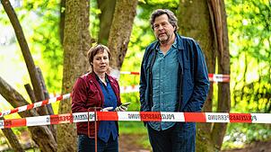 Eva Löbau und Hans-Jochen Wagner bei den Dreharbeiten zur aktuellen Folge.