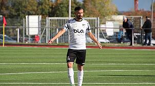 Berkay Cakici, der Trainer der SG Kirchen-Hausen,