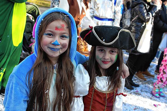 Bild 10: Fasnacht-Umzug 2025 in Wutöschingen: 41 Gruppen bringen viel Freude
