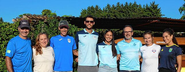 Mario und Esther Eigaza mit Felipe Kluver, Luciano Garcia Cloe Callorda aus Uruguay, ihrem Trainer Marcelo Trigo, sowie Alejandra Alonso ...