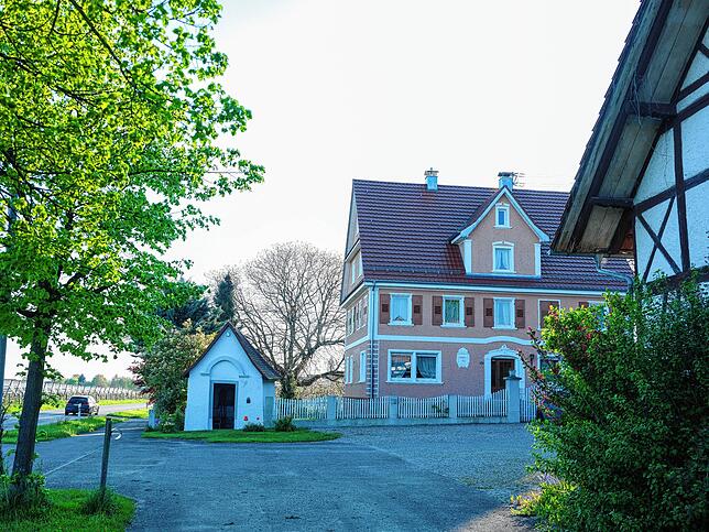 Weil auch das Hinterland zählt, haben die Experten zwei Höfe ausgewählt, darunter den Wolfen-Hof.