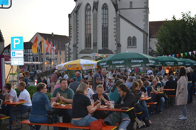 Bild 14: Bilder vom Markdorfer &bdquo;Street-Food-Markt&ldquo; auf dem Marktplatz am Sonntag